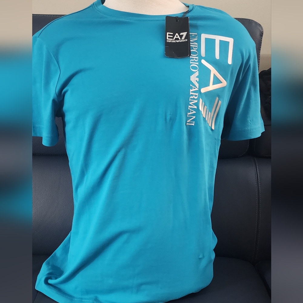 Emporio armani tshirt